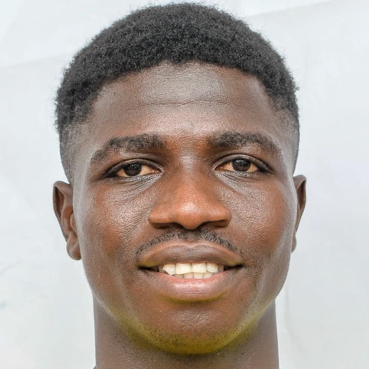 BENJAMIN ISHOLA photo