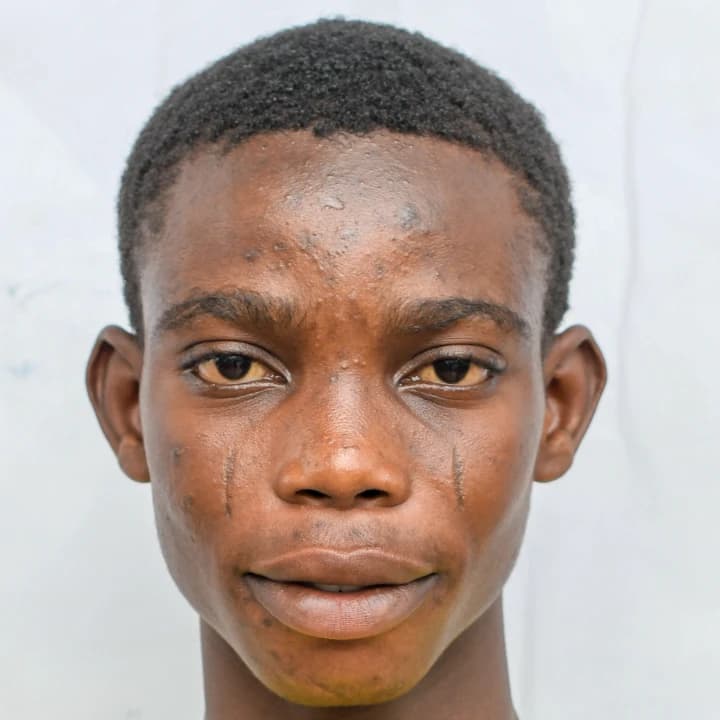 AZEEZ OLATUNJI photo