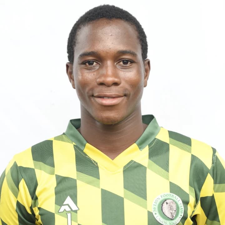 Seyon.   Isiaka photo